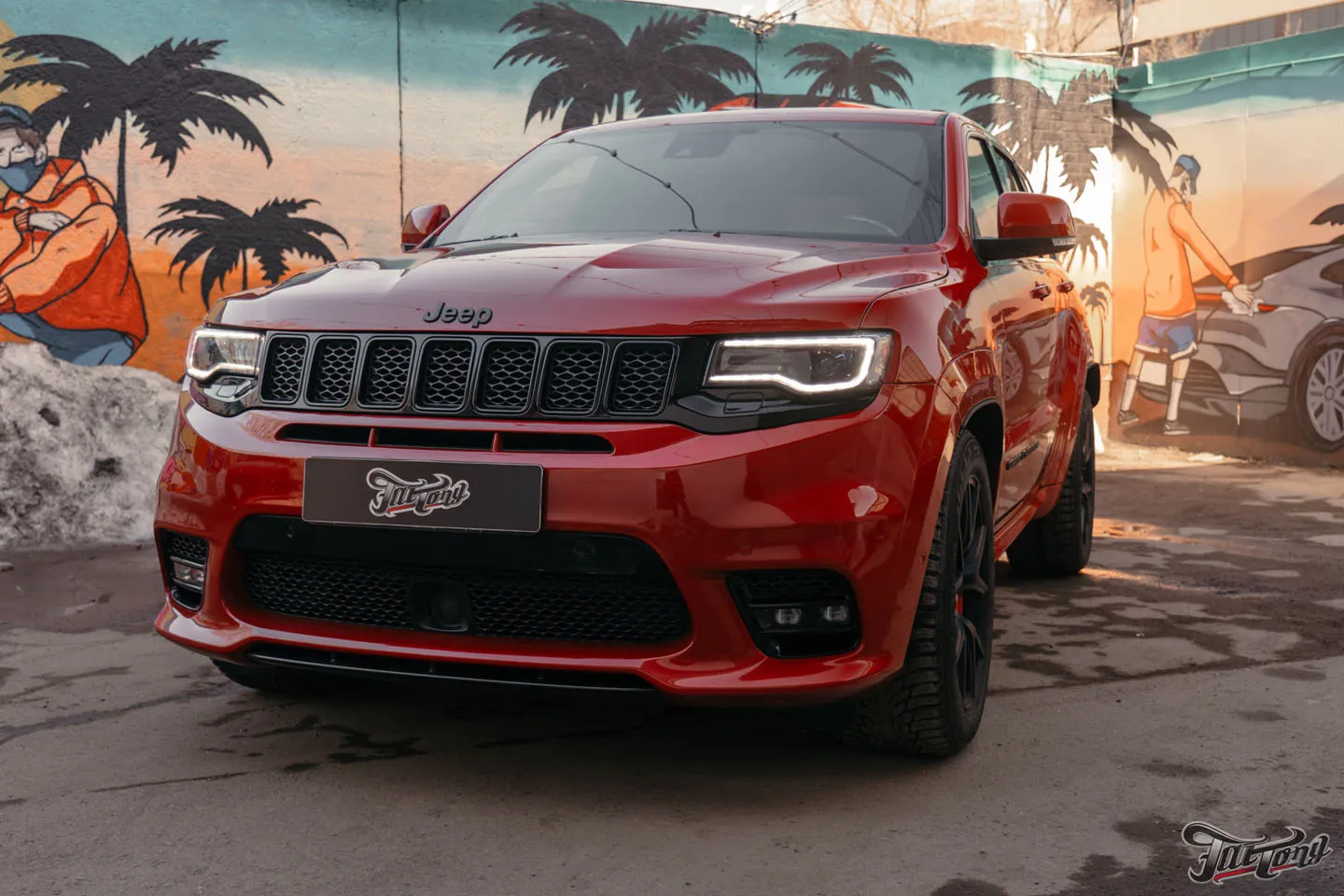 Ремонт и окрас двери на Jeep Grand Cherokee